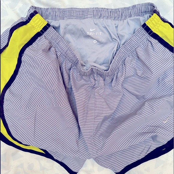 Nike dri fit shorts - new never worn - Picture 1 of 2